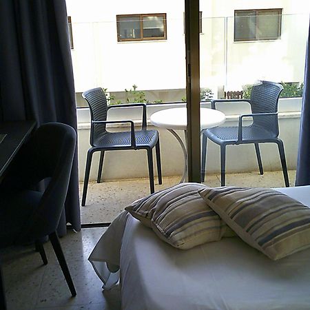 Panklitos Tourist Apartments Paphos Buitenkant foto